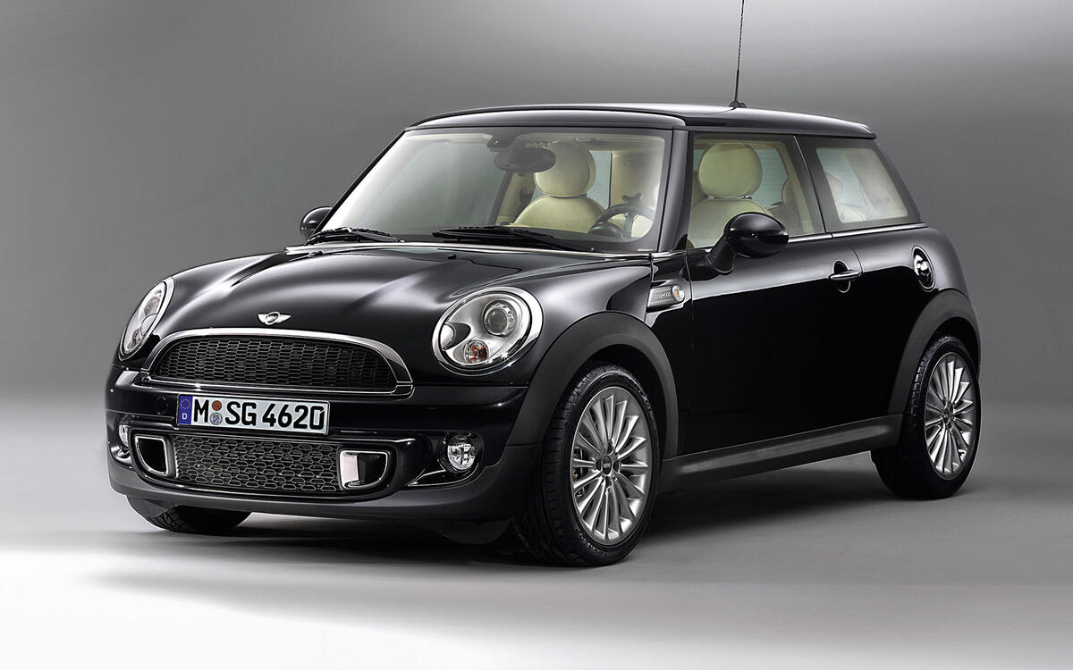 MINI COOPER S GOODWOOD 2012 - £15,000-£30,000 MINI COOPER S GOODWOOD 2012 - £15,000-£30,000