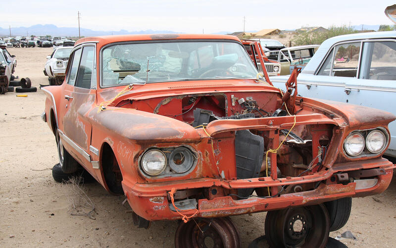 PLYMOUTH VALIANT 1962
