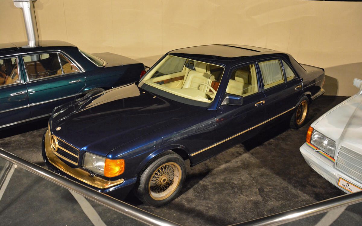 Mercedes-Benz 1001 SEL Mercedes-Benz 1001 SEL