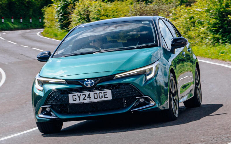 5: Toyota Corolla – 697,000 -11% 5: Toyota Corolla – 697,000 -11%