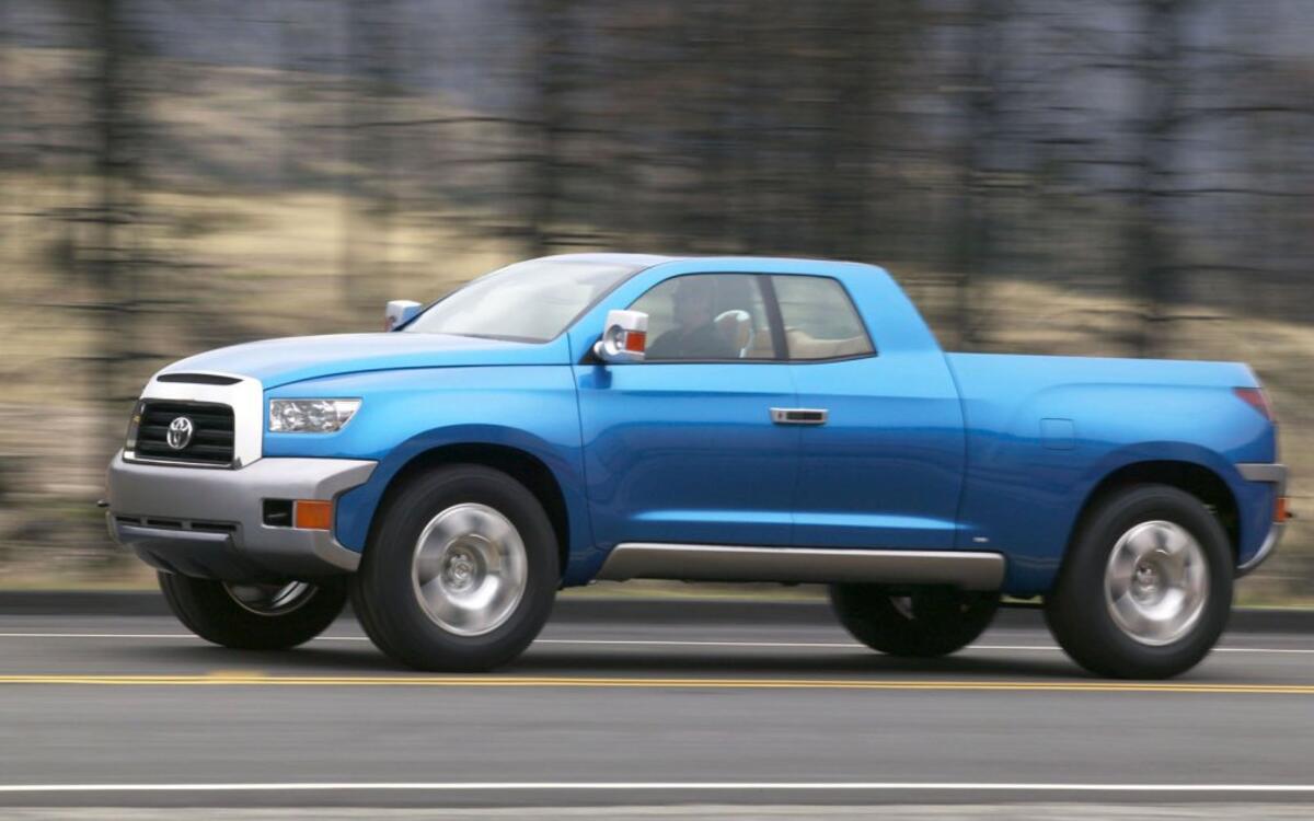 Concept car: Toyota FTX (2004)