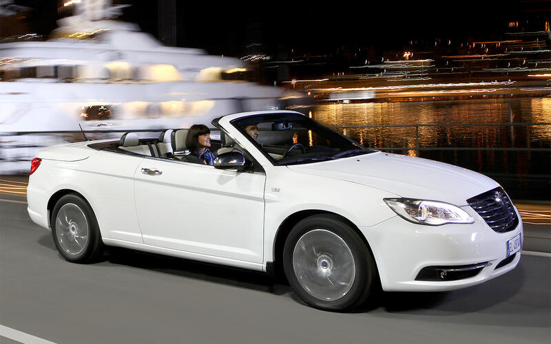 Lancia Delta (2011) – 2 MODELS