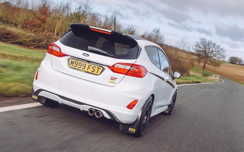 Big exhaust pipes Big exhaust pipes