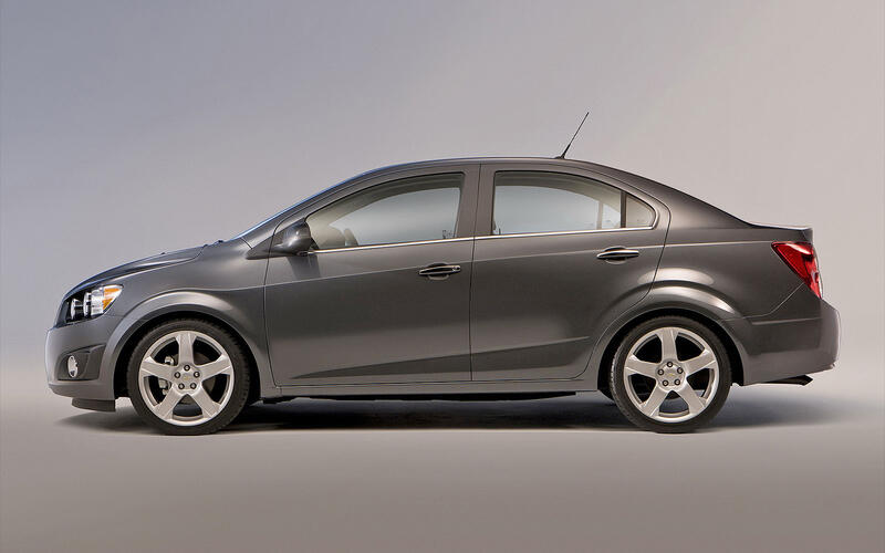 Chevrolet Sonic (2012) Chevrolet Sonic (2012)