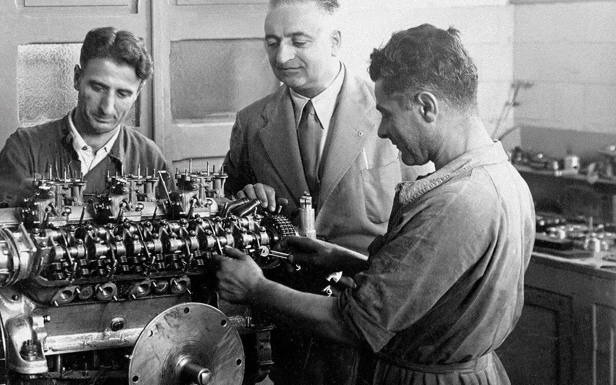 Ferrari Colombo V12: 1947-1989 (42 years) Ferrari Colombo V12: 1947-1989 (42 years)