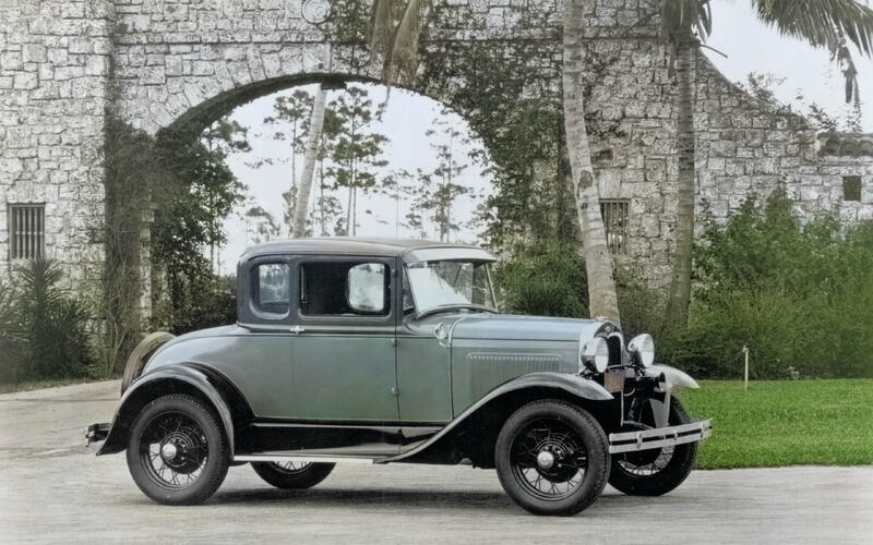 #18: Ford Model A (4,858,000)