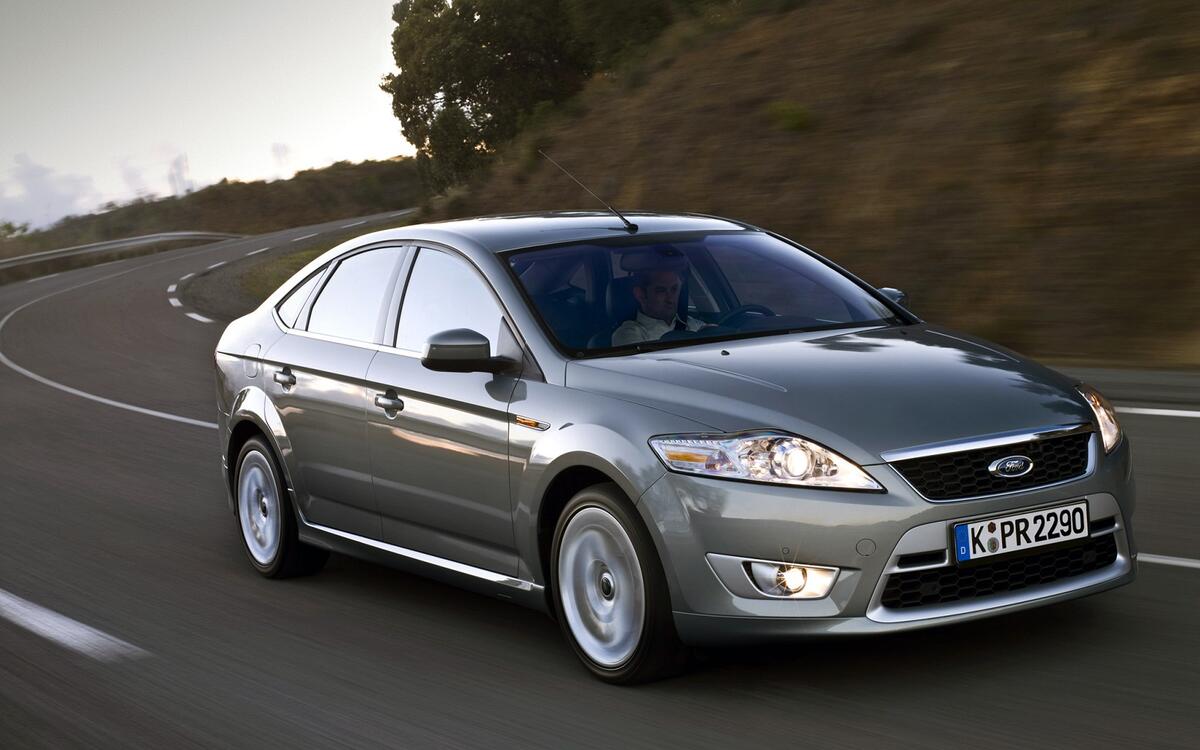 Ford Mondeo – EUCD (third generation, 2007-2014) Ford Mondeo – EUCD (third generation, 2007-2014)