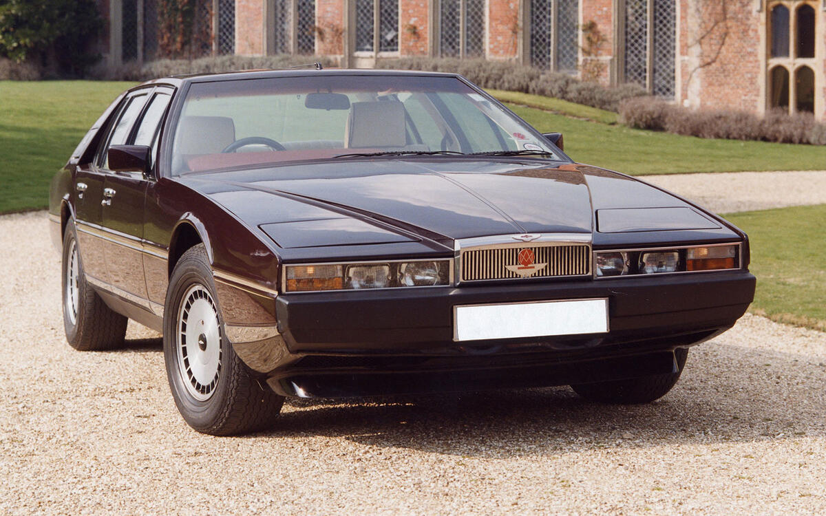 Aston Martin Lagonda (1976) Aston Martin Lagonda (1976)
