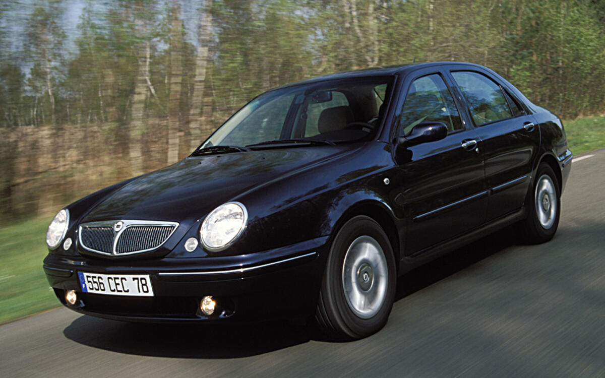 Lancia Lybra