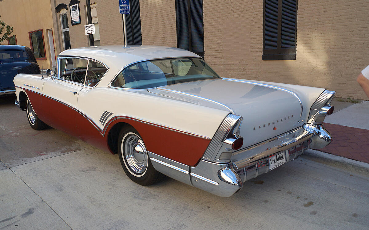 Buick Roadmaster (1957) Buick Roadmaster (1957)