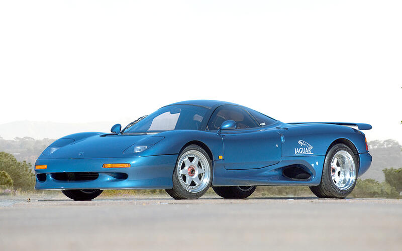 Jaguar XJR-15 (1990) Jaguar XJR-15 (1990)