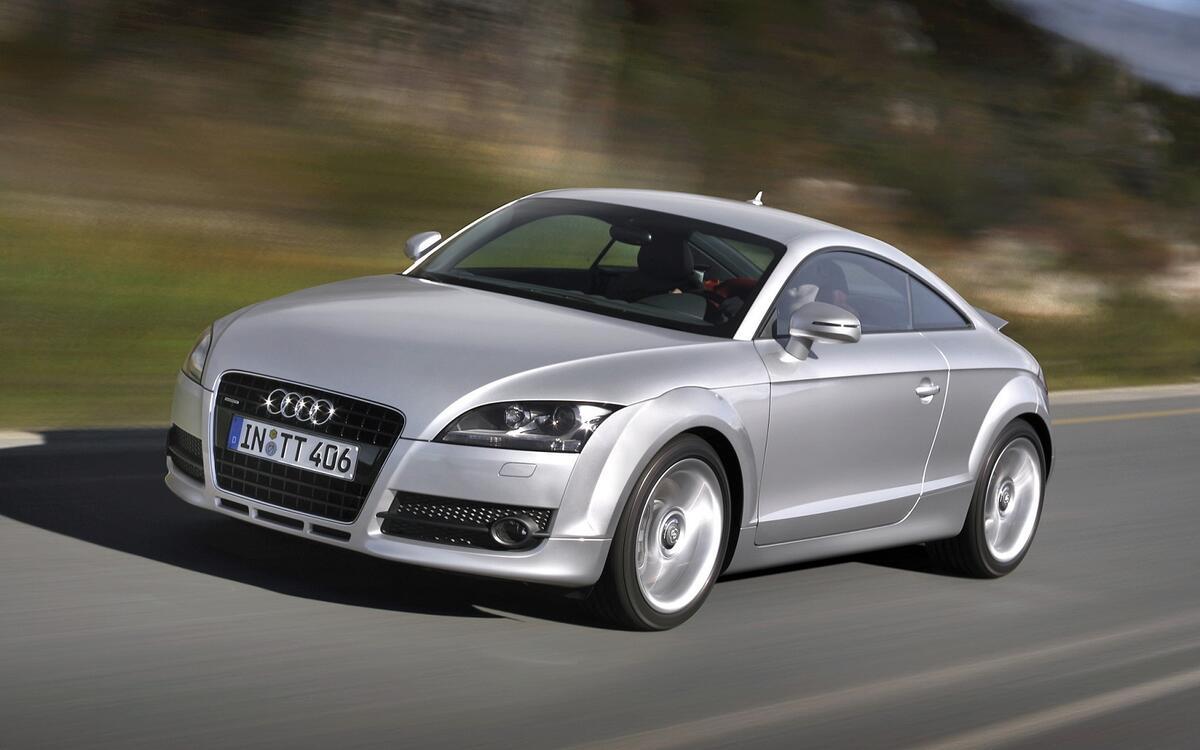 The second-generation TT (2006)
