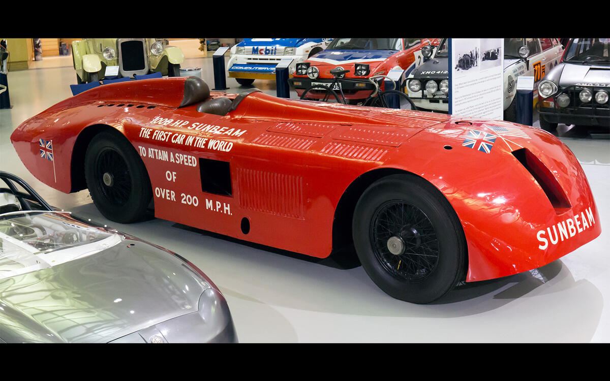 Sunbeam 1000hp: 22.4 litres x 2 Sunbeam 1000hp: 22.4 litres x 2