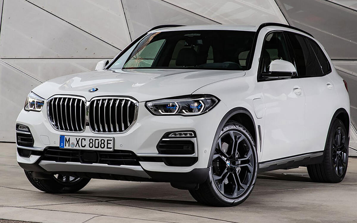 BMW X5 xDrive45e Plug-in Hybrid BMW X5 xDrive45e Plug-in Hybrid