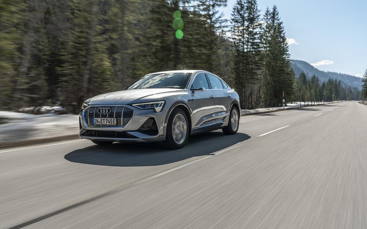 Audi E-Tron Sportback (2019) Audi E-Tron Sportback (2019)