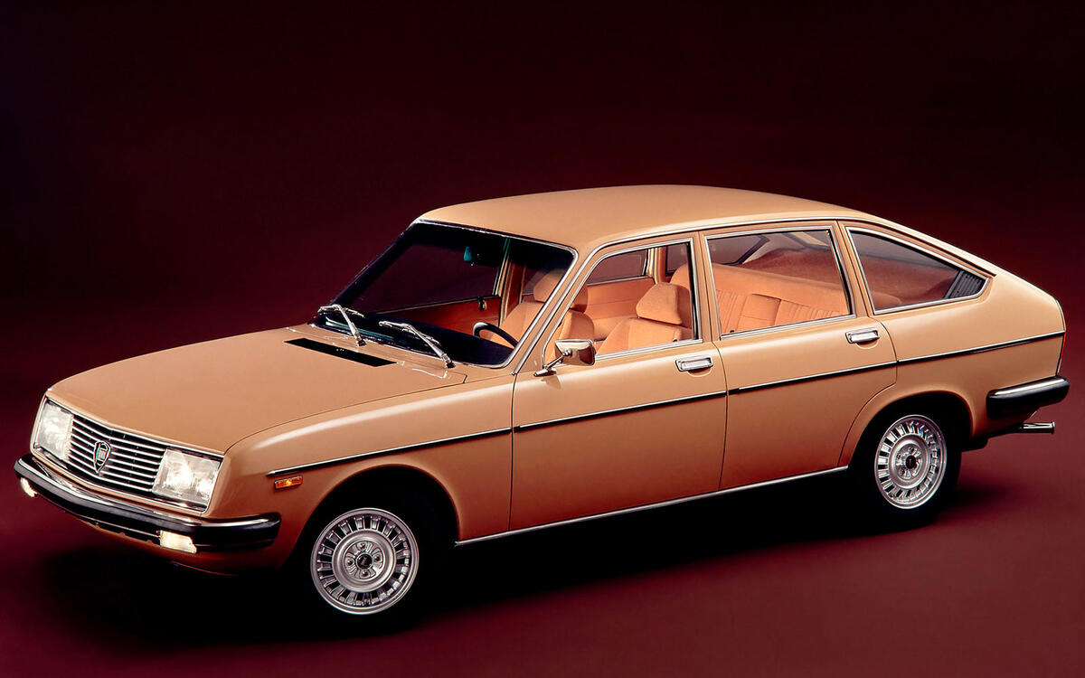 Lancia Beta (1972) Lancia Beta (1972)