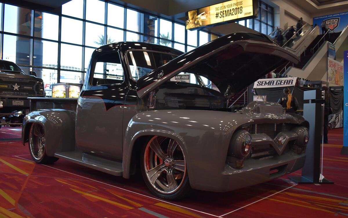 Ford F-100 ‘Shadow’ (1955)