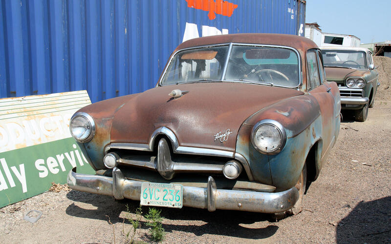 HENRY J - 1951 HENRY J - 1951