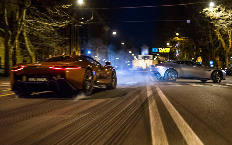 Jaguar CX-75 (Spectre, 2015) - continued