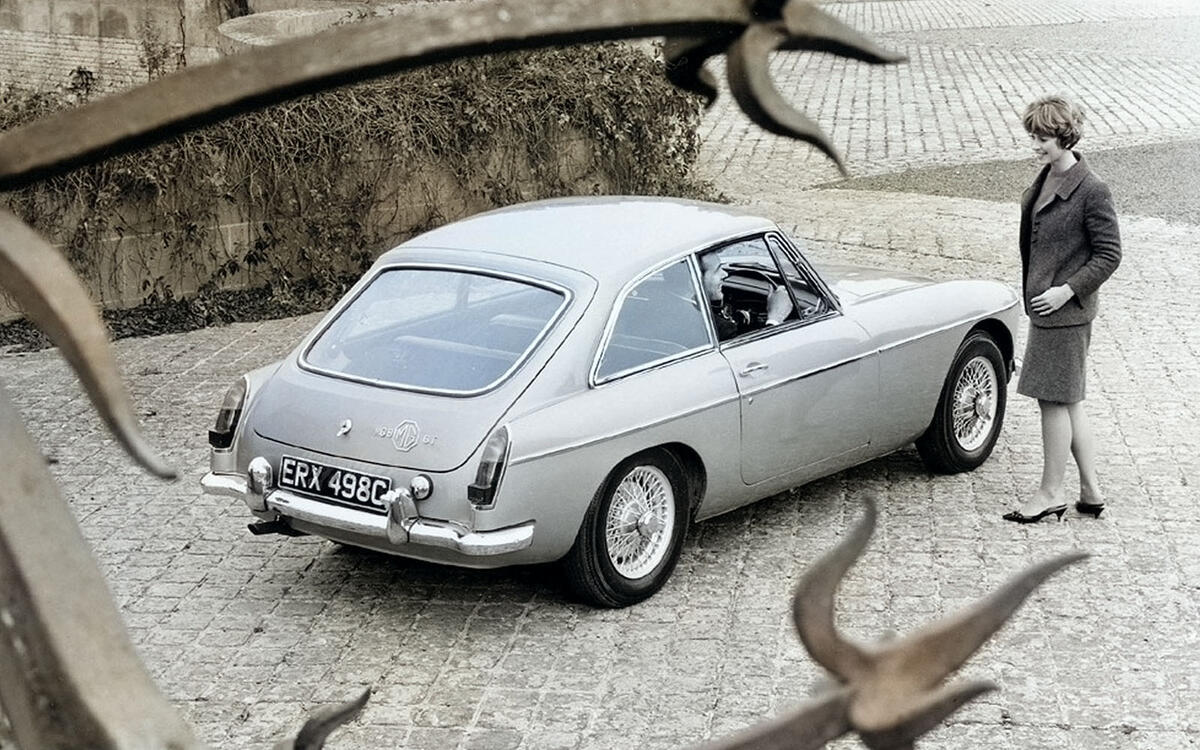 MGB GT MGB GT