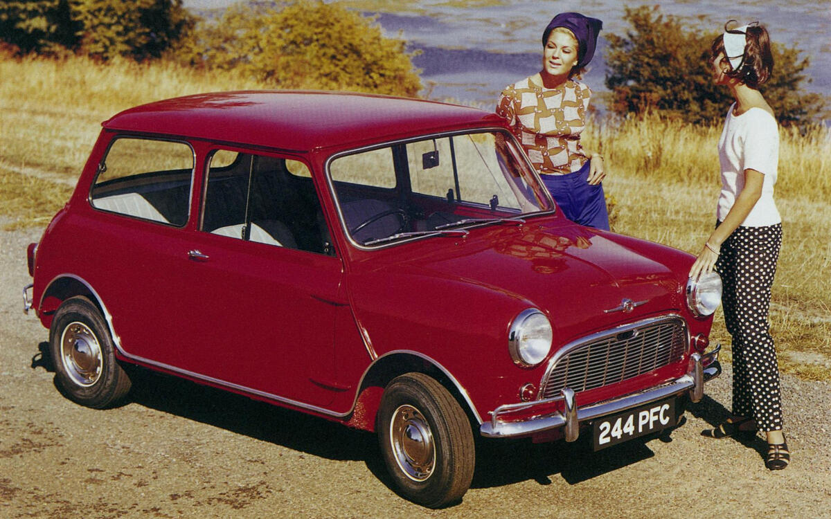 Front-wheel drive (Europe) Mini