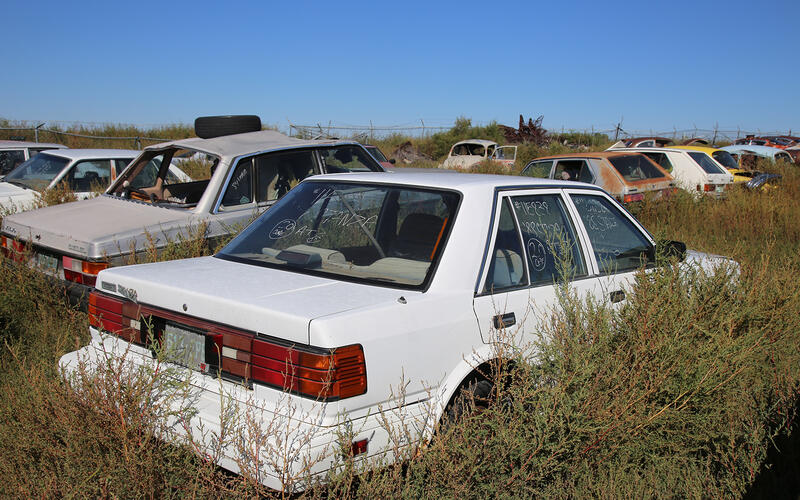 NISSAN STANZA - 1988