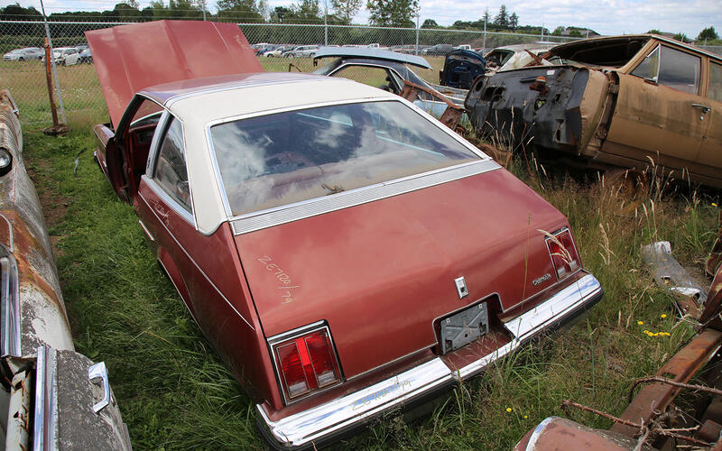 OLDSMOBILE CUTLASS - 1979
