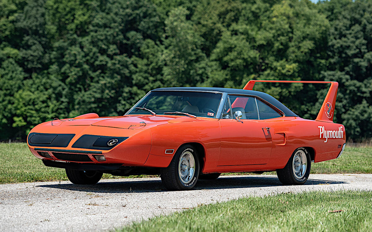 Plymouth Superbird (1970) Plymouth Superbird