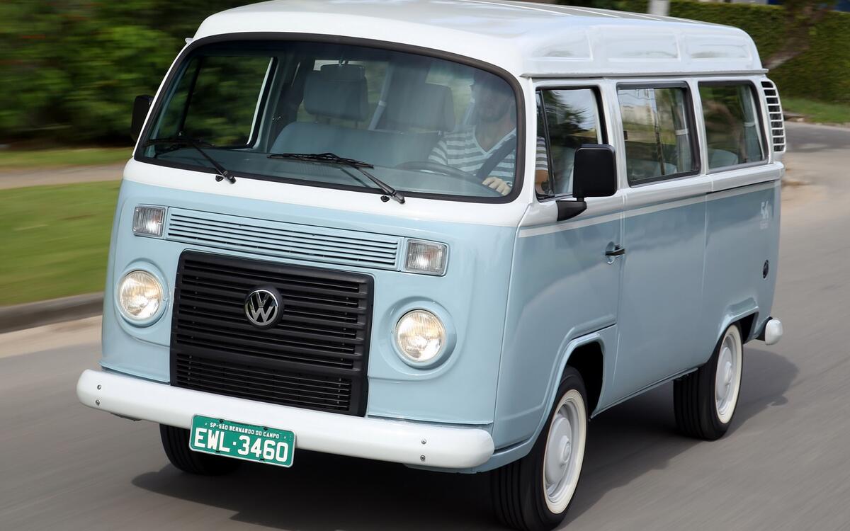 Rear-engined Volkswagen: Kombi Last Edition, 2013 Rear-engined Volkswagen: Kombi Last Edition, 2013