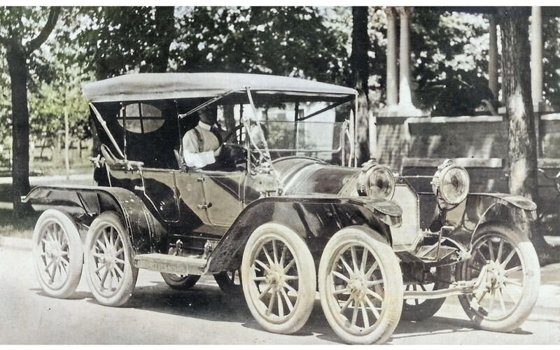 Reeves-Overland Octoauto