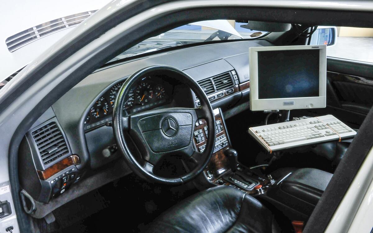 Mercedes’ real-world trials (1994) Mercedes’ real-world trials (1994)