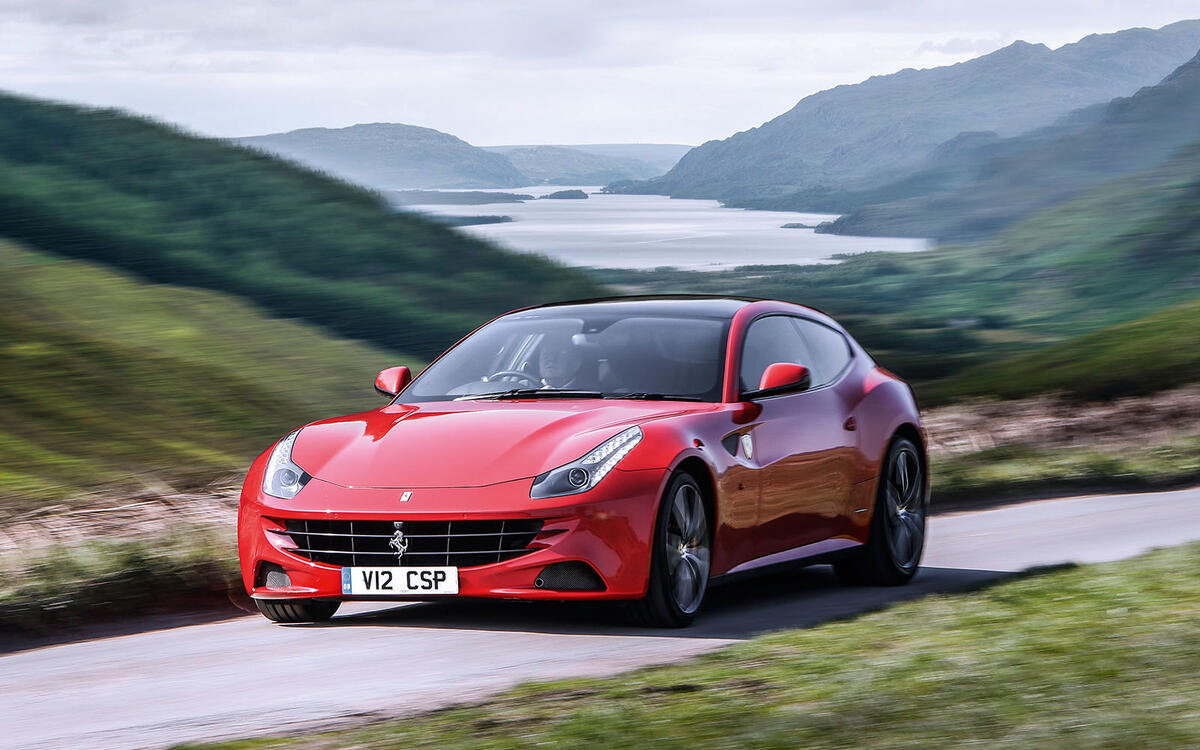 Ferrari FF (2011) Ferrari FF (2011)