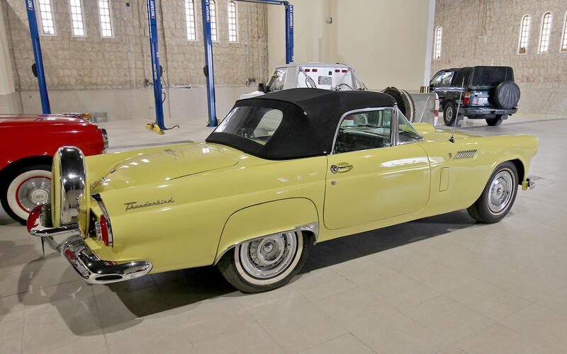 Ford Thunderbird