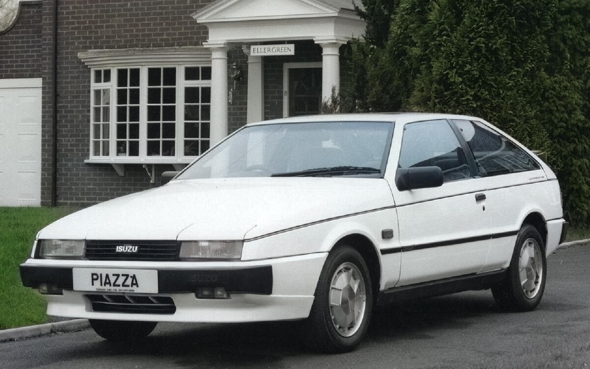 Isuzu  Isuzu Piazza Turbo Auto