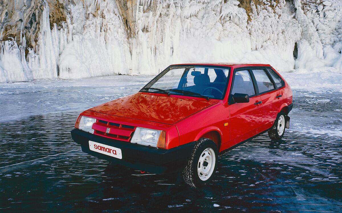 Lada Sputnik/Samara (1984) Lada Sputnik/Samara (1984)