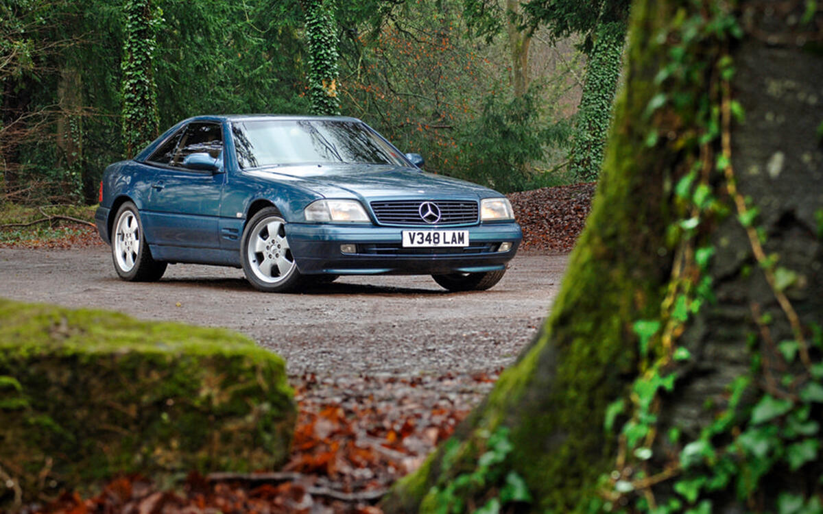 Mercedes-Benz SL R129 (from £8000)