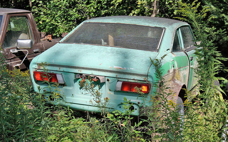 Subaru Leone