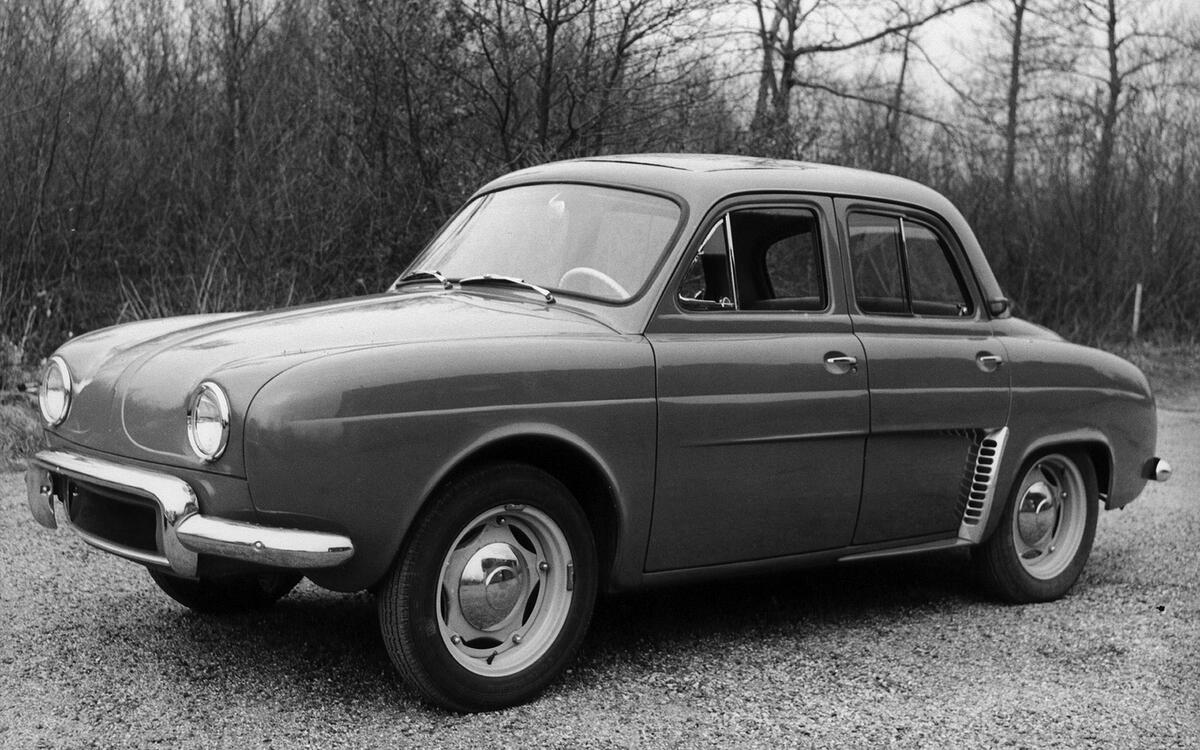 Alfa Romeo Dauphine (1959) – 2 models Alfa Romeo Dauphine (1959) – 2 models