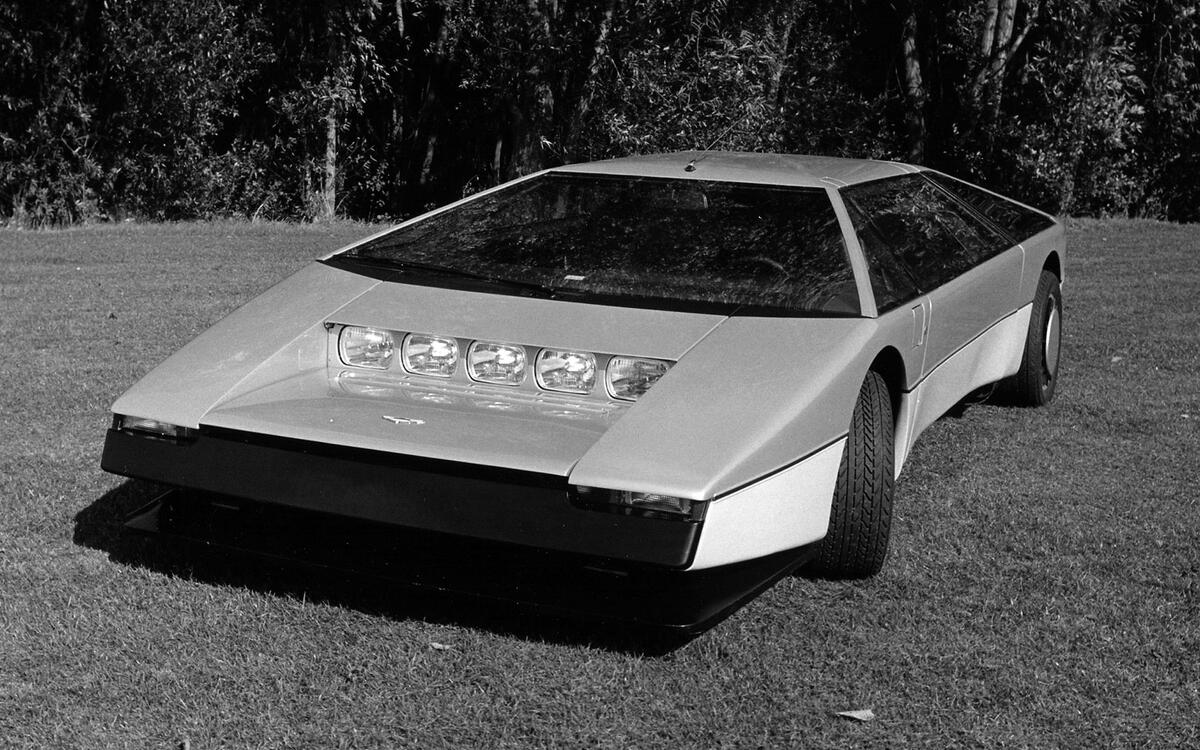 Aston Martin Bulldog (1980)