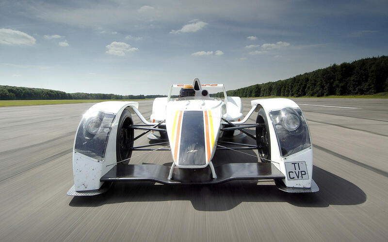 Caparo T1