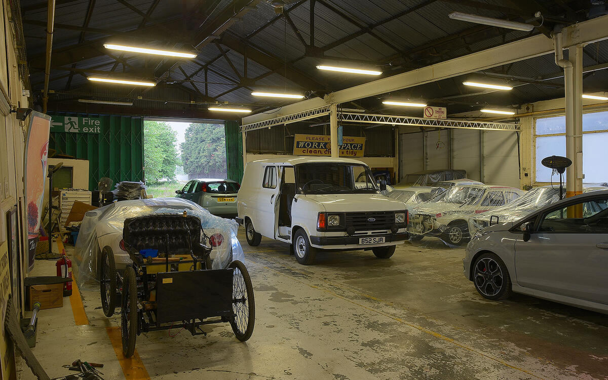 Ford Transit Mk2 (1977)