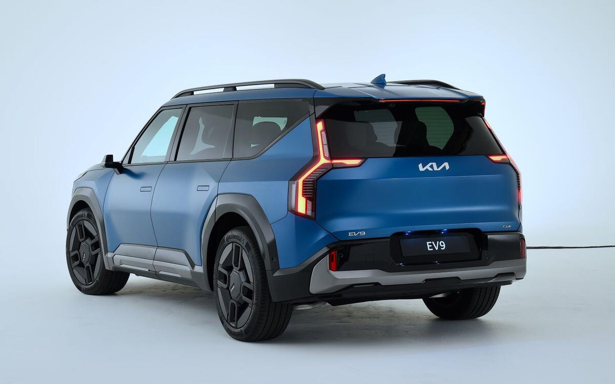 Kia EV9 – best large car  Kia EV9 – best large car