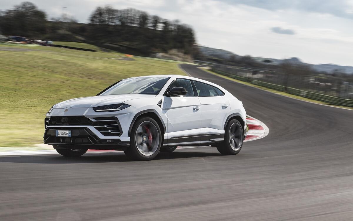 Lamborghini Urus (650 hp)