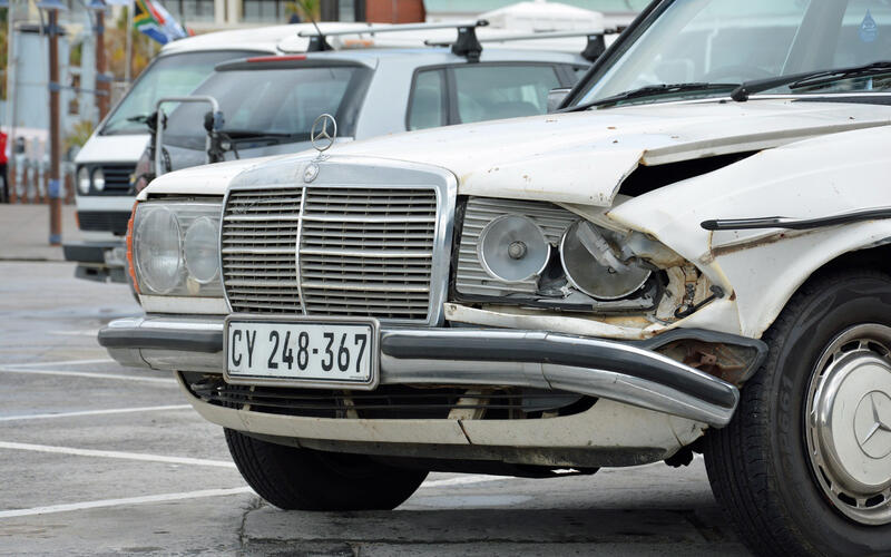 The wrong way: lying about its condition The wrong way: lying about its condition