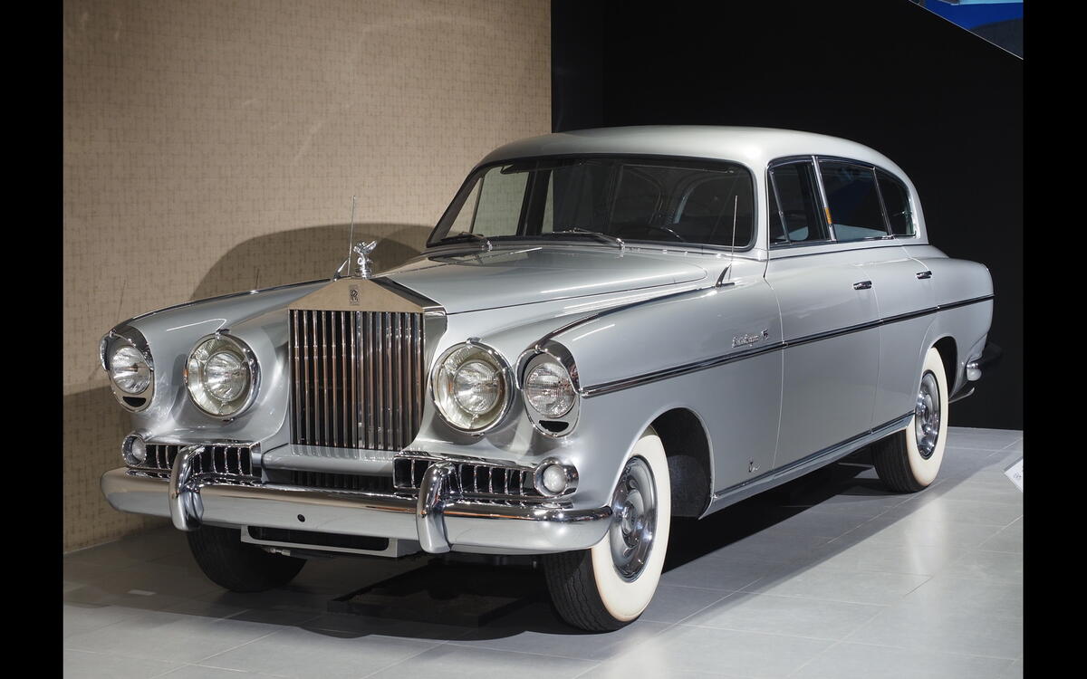 Rolls-Royce Wraith Vignale – toilet Rolls-Royce Wraith Vignale – toilet