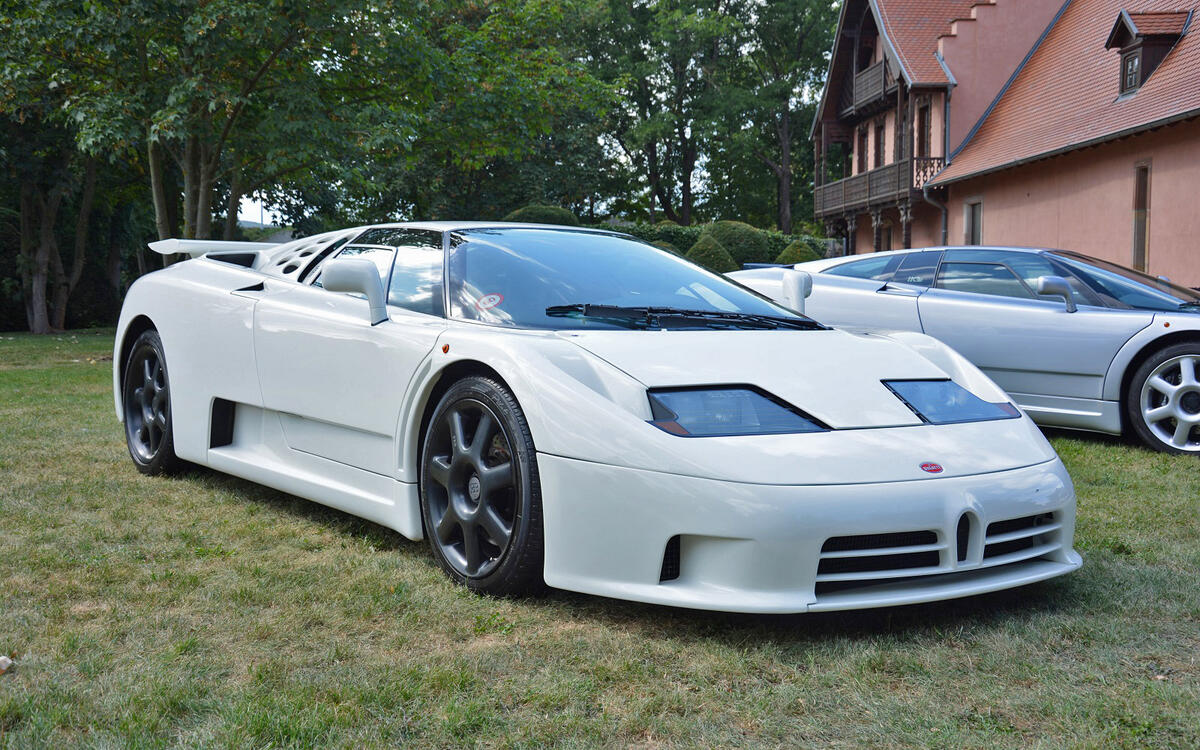 Bugatti EB 110 (1991) Bugatti EB 110 (1991)