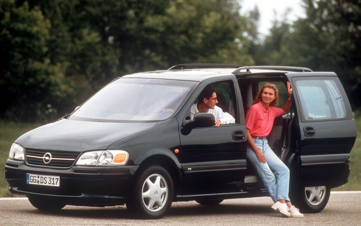 Vauxhall Sintra (1997) Vauxhall Sintra (1997)