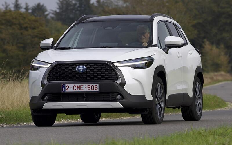 3: Toyota Corolla Cross/Frontlander – 859,000 +18% 3: Toyota Corolla Cross/Frontlander – 859,000 +18%