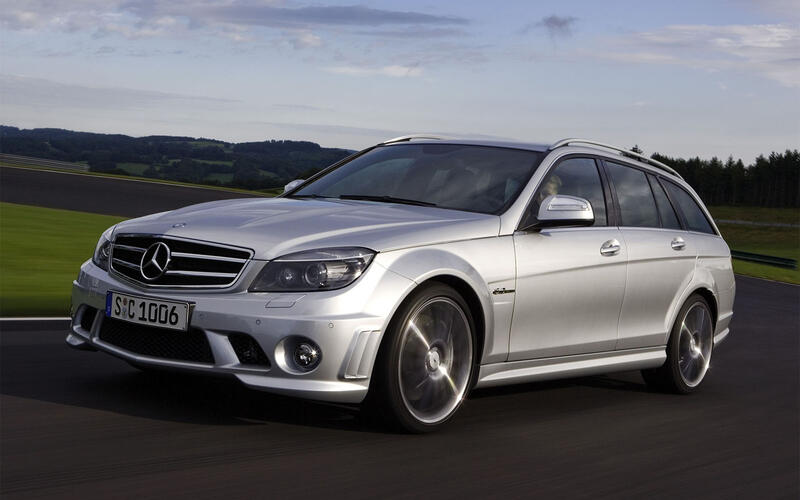 MERCEDES-BENZ C63 AMG 