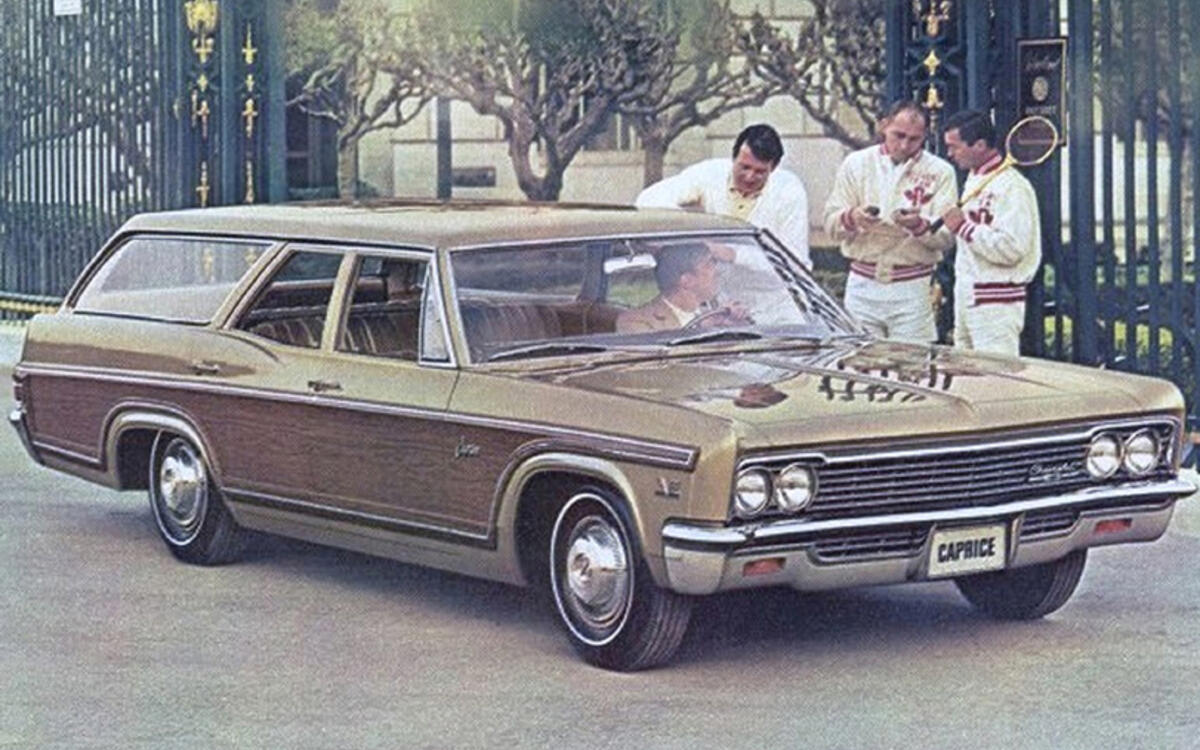 Chevrolet Caprice Estate (1966) – max boot capacity: 3013 litres/106.4 cubic feet Chevrolet Caprice Estate (1966) – max boot capacity: 3013 litres/106.4 cubic feet